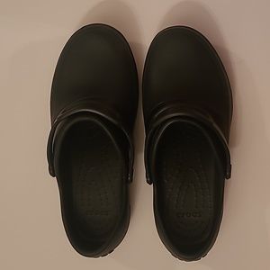 Crocs nursing medical work shoes Black ladies size 8
